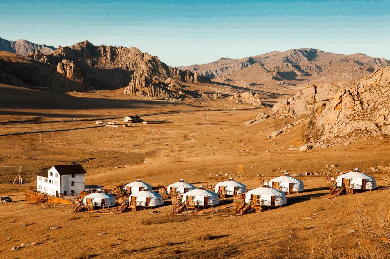 Terelj Resort Bayan Bulagiin Hural Bagian luar foto