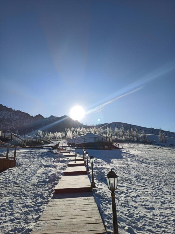 Terelj Resort Bayan Bulagiin Hural Bagian luar foto